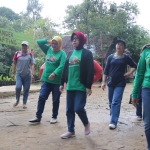Terpukau Keindahan Riam Parangek Bengkayang