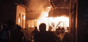 Kebakaran Rumah di Tebas Diduga Ada Korban Jiwa