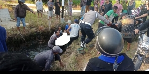 Warga digegerkan Penemuan Mayat di Dalam Parit Kecamatan Teluk Keramat