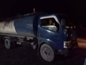 Mobil Tangki CPO Tabrak Pejalan Kaki dan Pemotor di Kecamatan Tebas, Dua Orang Tewas di TKP