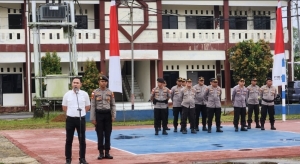 Hari Terakhir Jabat Kasat Intelkam, AKP Albert Yusuf Iskandar berikan Motivasi ke Personil Polres Sambas
