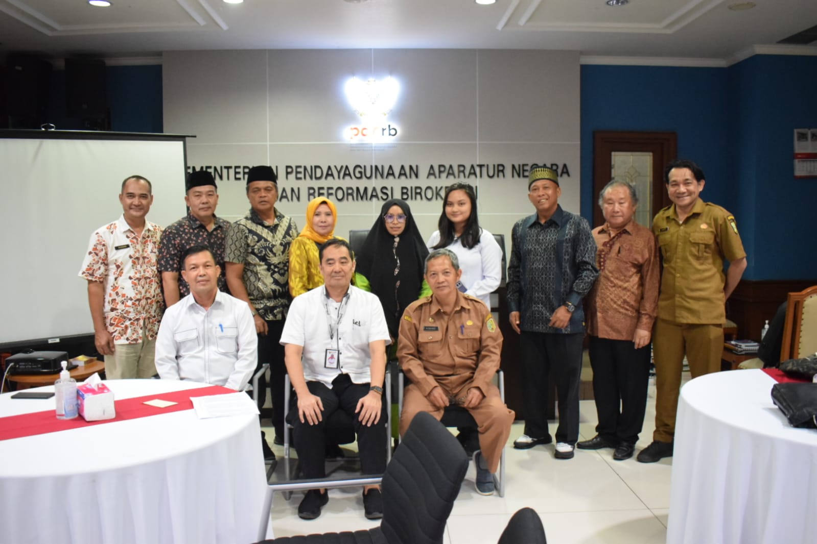 Bahas Tenaga Honorer, DPRD Sambas Konsultasi ke Kemenpan RB