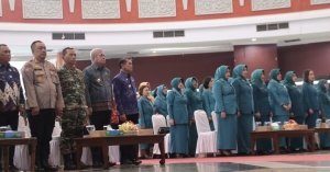 PJ Gubernur Harisson, Apresiasi Peran Perempuan Dalam Menyejahterakan Keluarga