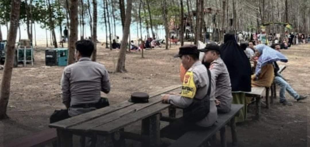 Polsek Jawai Lakukan Pengamanan di Pantai Kasturi Sarang Burung Danau