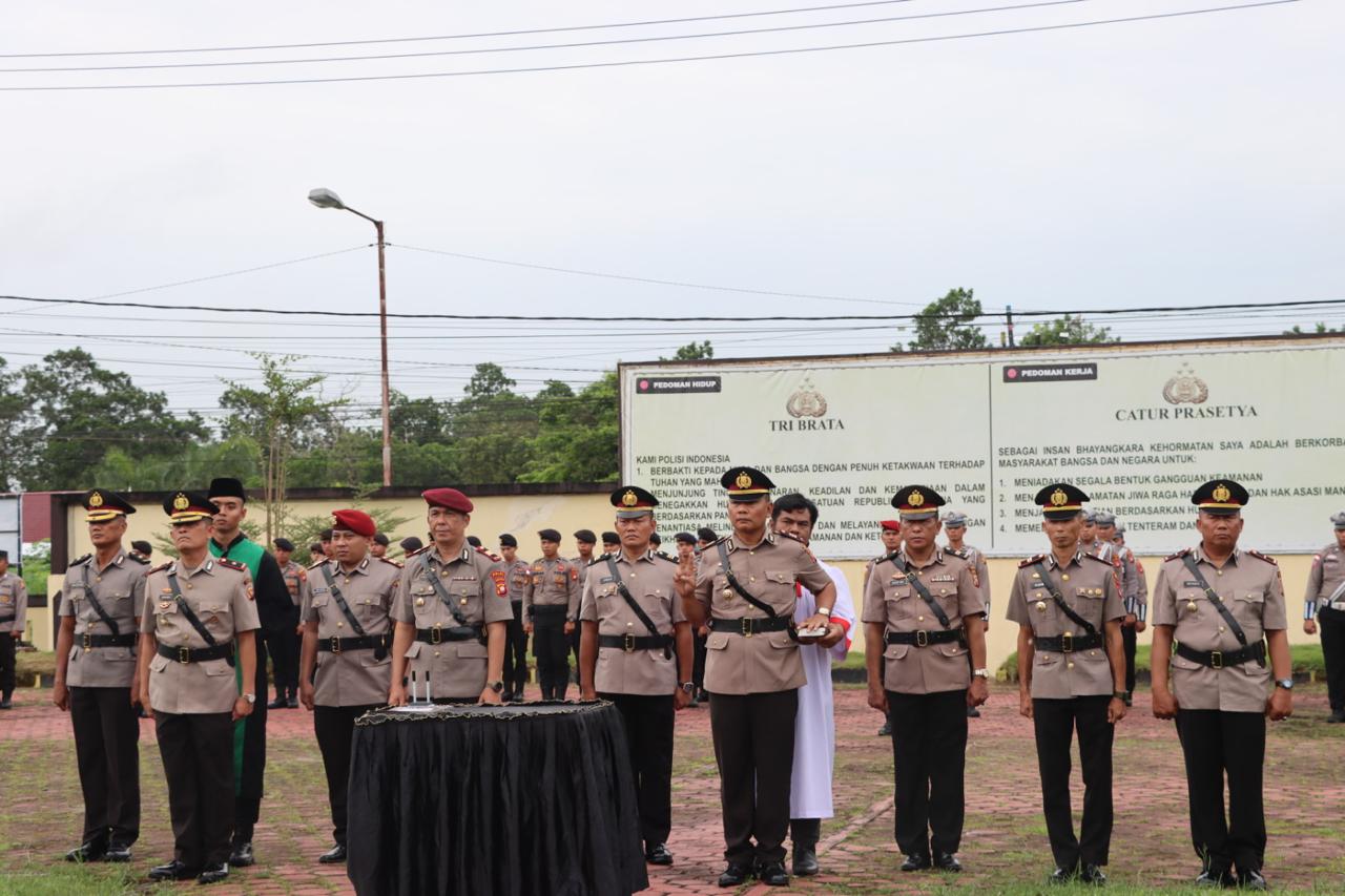 Kapolres Sambas Pimpin Sertijab Kasat Reskrim, Kapolsek serta Penyerahan Jabatan Kasi Propam