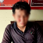 Kalah Duel, Seorang Pria di Kecamatan Tebas Bacok Korban Pakai Parang