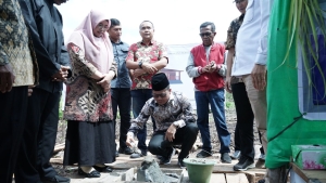 Peletakan Batu Pertama Pembangunan Rumah Adat Jawa