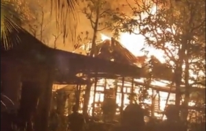Kebakaran Tiga Rumah Warga di Kecamatan Pemangkat
