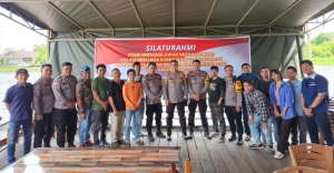 Wujudkan Pilkada Aman dan Damai, Polres Sambas Gelar Silaturahmi Bersama Awak Media