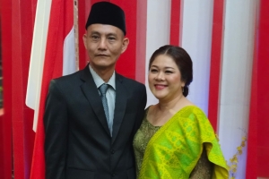 Untuk Keempat Kalinya, Bui Kiong Resmi Dilantik Sebagai Anggota DPRD Sambas Periode 2024-2029