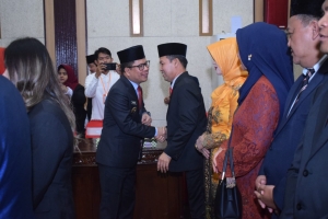 H Abu Bakar Ketua DPRD Sementara