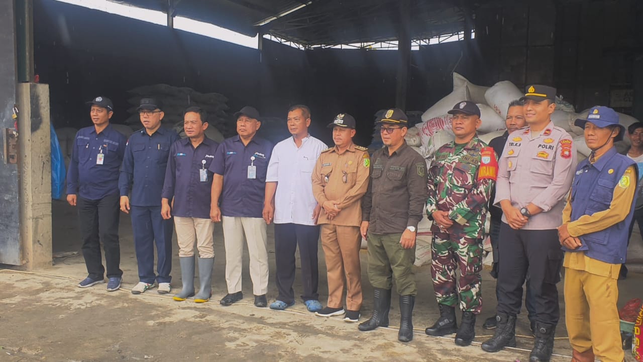 Pertama di Kalbar, Launching Penyerapan Beras dan Gabah di Sambas