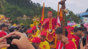 Ratusan Tatung Meriahkan Festival Cap Go Meh di Pemangkat