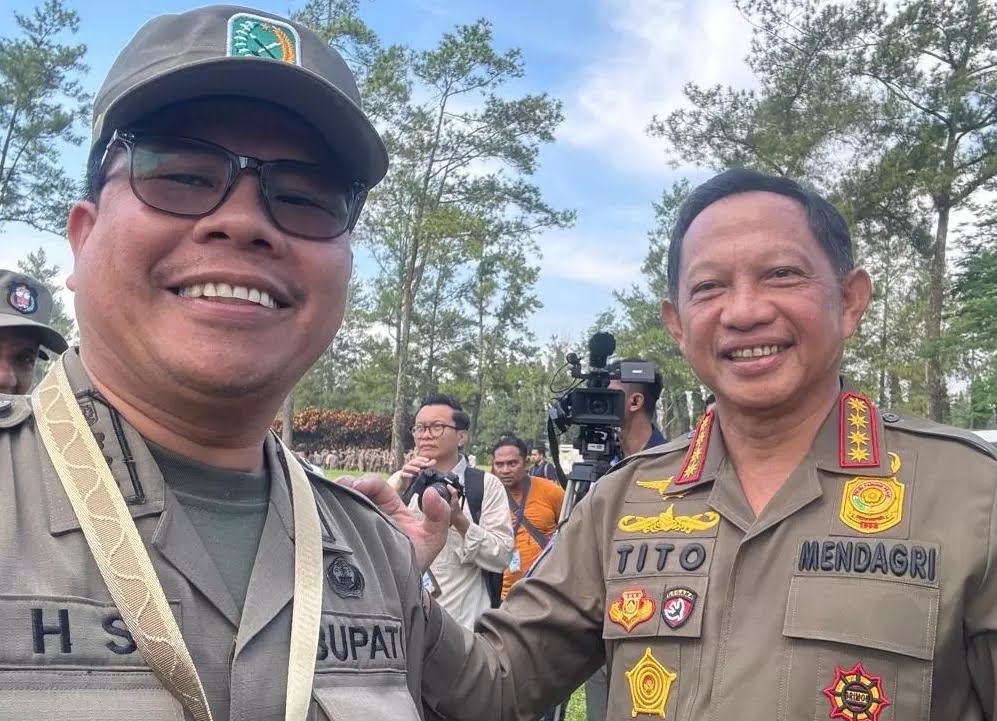 Bupati Sambas Ikuti Retret di Akademi Militer Magelang