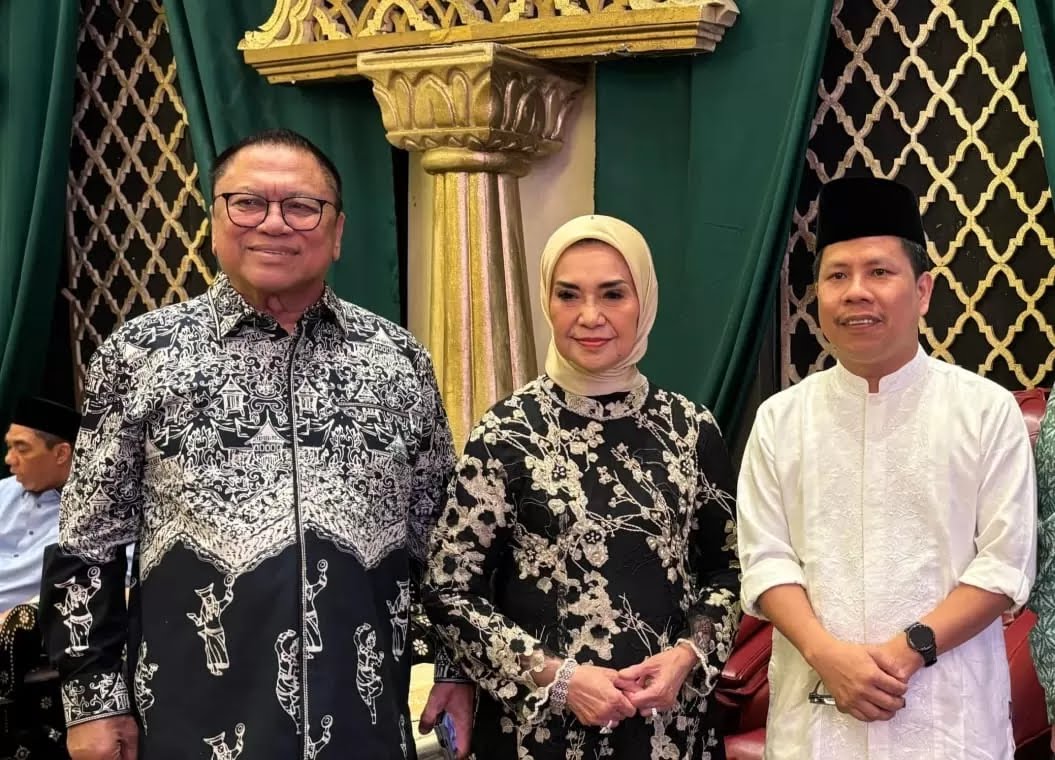 Bupati Sambas Satono Hadiri Buka Bersama di Kediaman Ketua Umum Partai Hanura