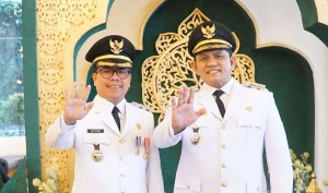 Bupati Sambas Satono dan Wakil Bupati Heroaldi Resmi Menjabat