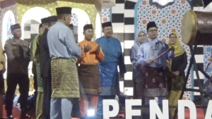 Bupati Satono Buka MTQ ke-X Tingkat Kecamatan Sambas