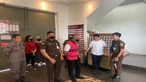 Mantan Pj Wali Kota Singkawang Ditangkap Kejaksaan Negeri Singkawang