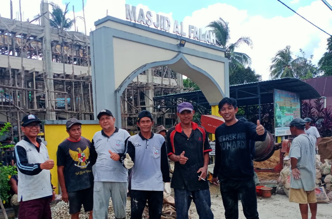 Gotong Royong Pembangunan Masjid, Wujudkan Masyarakat Solid dan Sejahtera