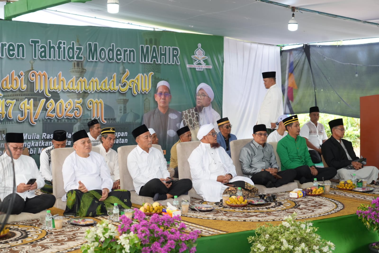 Hadiri Maulid Nabi, Wagub Krisantus Ajak Masyarakat Teladani Akhlak Rasulullah
