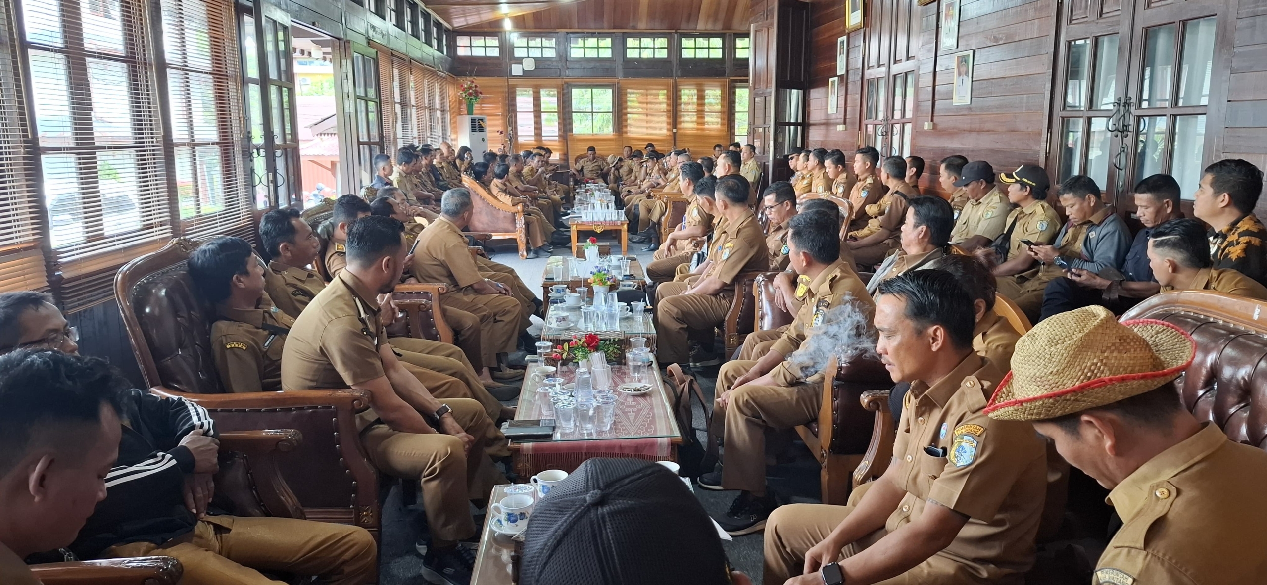 Ratusan Kepala Desa di Sintang Protes PMK 81/2025: Dana Desa Terhambat