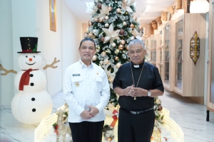 Ria Norsan Ajak Umat Kristiani Kalbar Rayakan Natal dengan Kesederhanaan