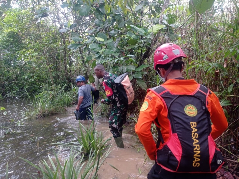Tim SAR Gabungan Akhiri Pencarian Kakek Hilang di Sajingan Setelah 7 Hari Operasi
