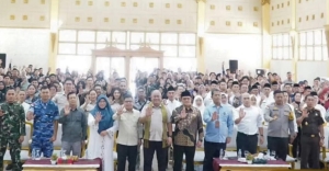 Kepala Badan Gizi Nasional Kunjungi Sambas, Tinjau Program Makan Bergizi Gratis