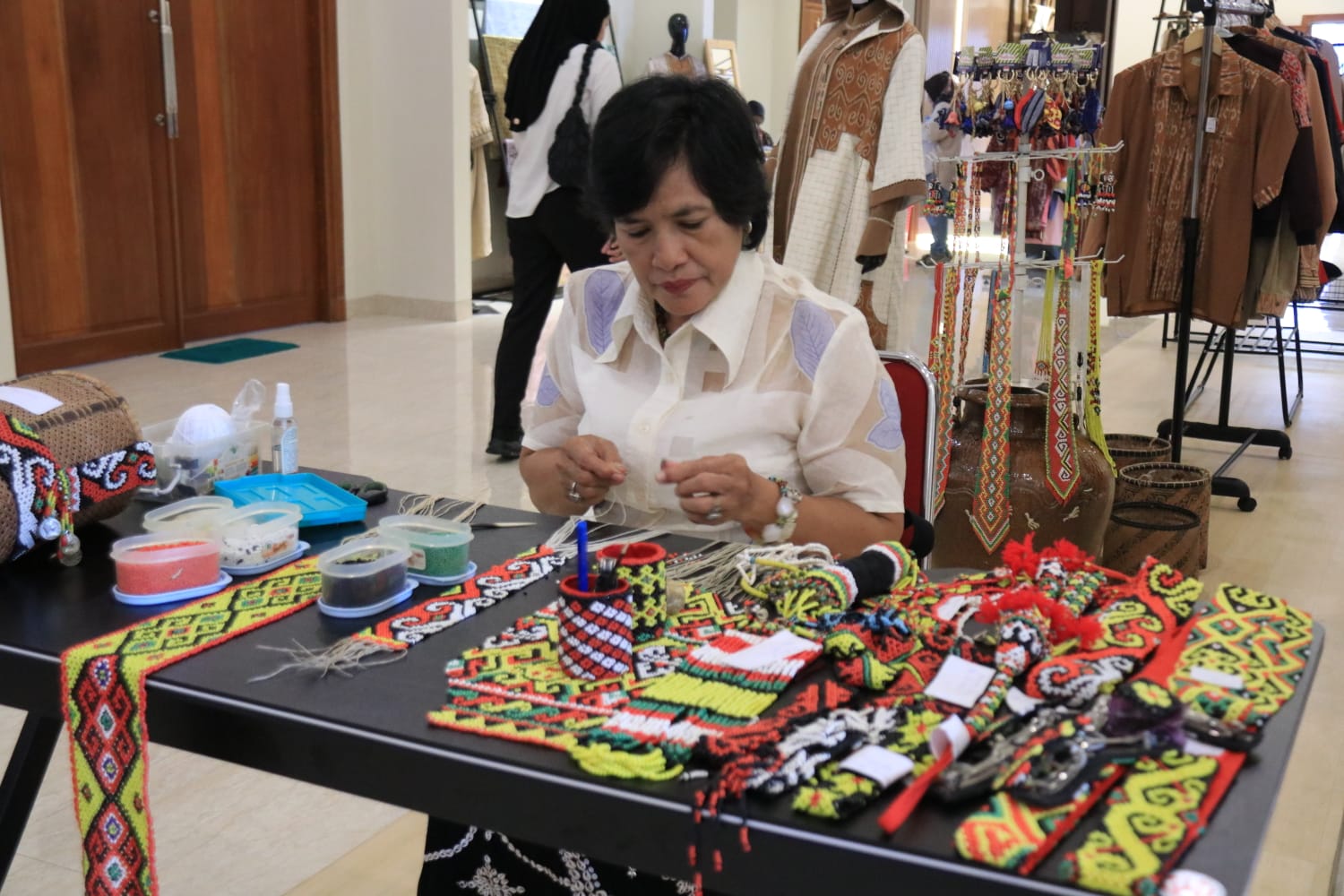 Dekranasda Kalbar Sambut Kunjungan Persatuan Wanita Patra