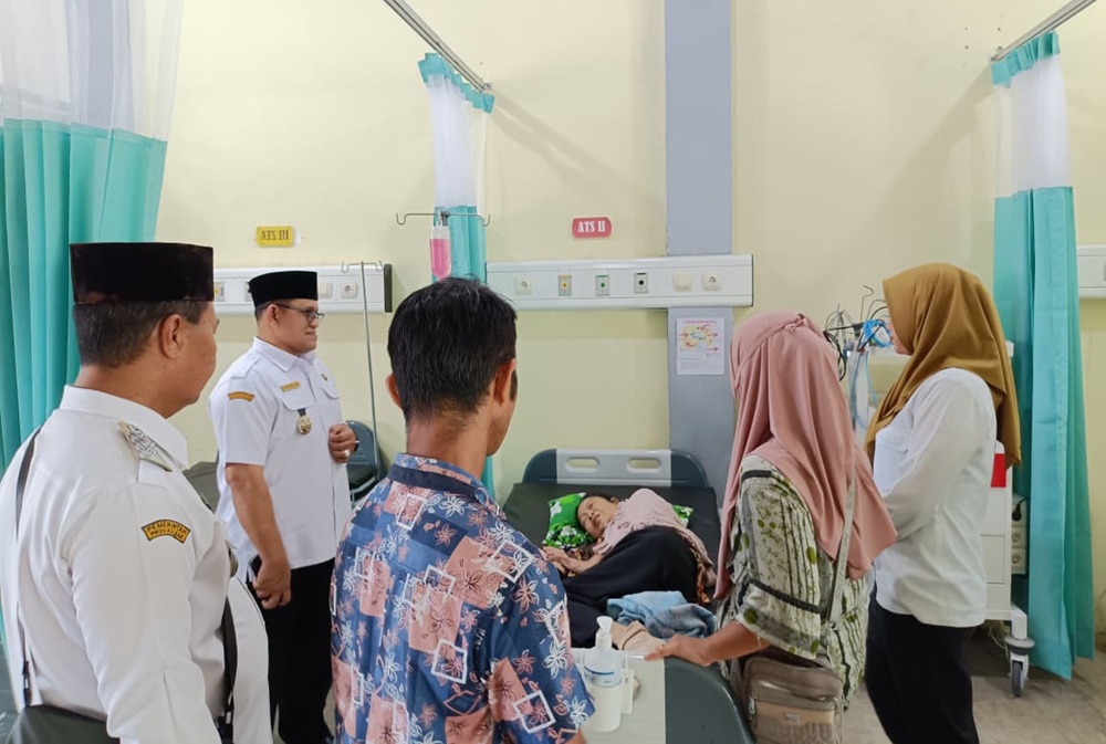 Pemkab Sambas Pastikan Kualitas Layanan Kesehatan di RSUD Teluk Keramat