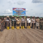 Polres Sambas Tanam Jagung di Kartiasa, Targetkan Peningkatan Produksi 2026