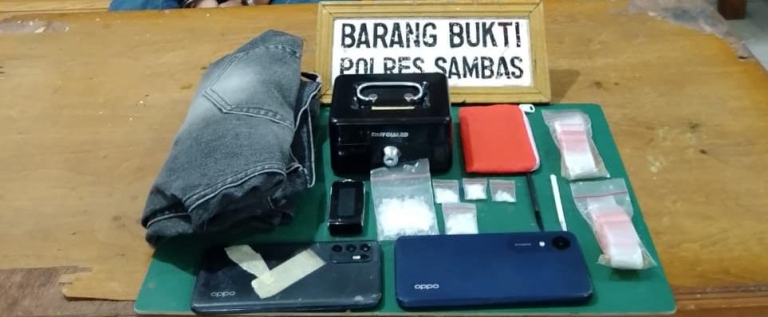 Polisi Tangkap Dua Pengedar Sabu Di Sambas