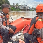 Hari Kedua Pencarian Kakek Hilang di Sungai Cina Melawi, Tim SAR Sisir Hingga 5 Km