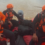Tim SAR Gabungan Lakukan Pencarian Korban Tenggelam di Sungai Kapuas, Sanggau