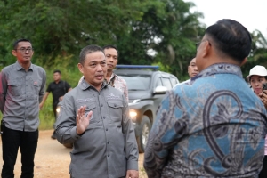 Prihatin Dengan Jembatan Ambruk