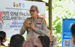 Korlantas Polri Gelar Polantas Menyapa Bersama Komunitas Ojol di Pontianak