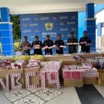 Bea Cukai Sintete dan Entikong Musnahkan BMMN Senilai Rp1,2 Miliar