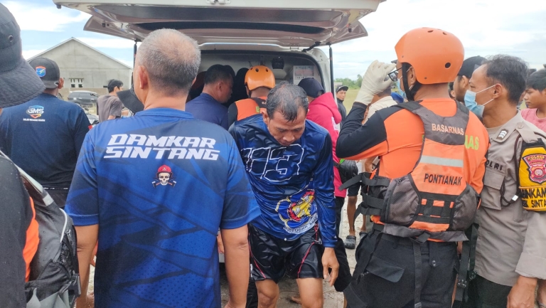 Korban Tenggelam di Danau Biru Sintang Berhasil Ditemukan Meninggal Dunia