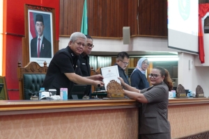 Pembahasan Perubahan Perda Pajak Berlanjut, DPRD Kalbar Berikan Sejumlah Catatan