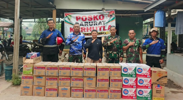 Mitra SPPG Sungai Baru Turut Peduli, Salurkan Bantuan Logistik untuk Tim Karhutla di Desa Berlimang